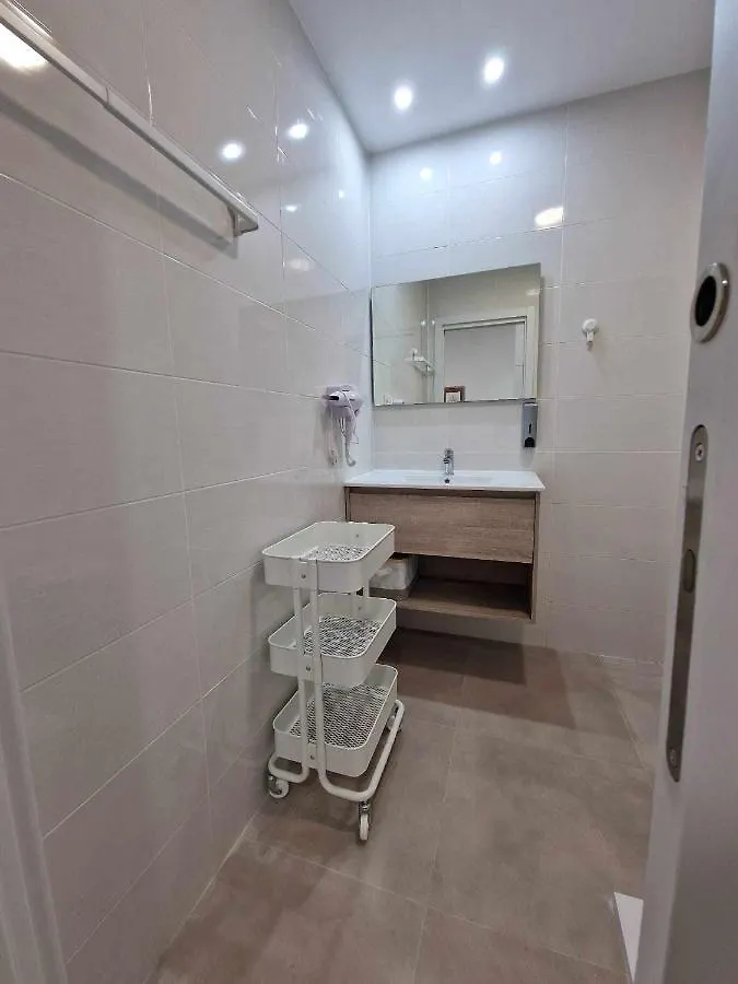 Apartment Moderno Apartamento 4 En Calle Marmoles Malaga